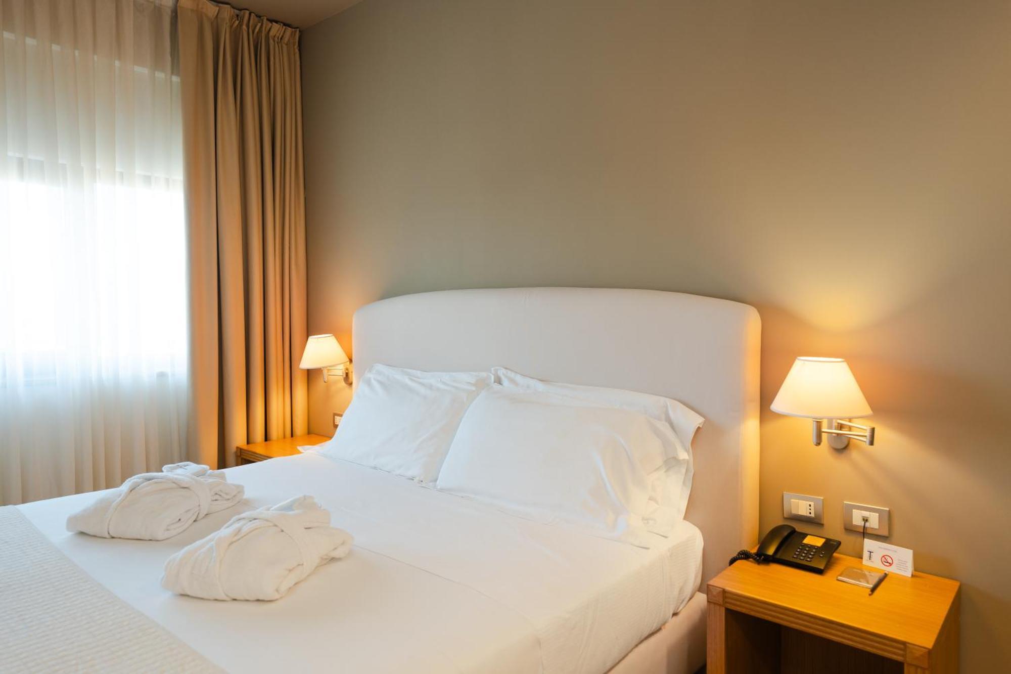 Hotel Touring Carpi Dış mekan fotoğraf