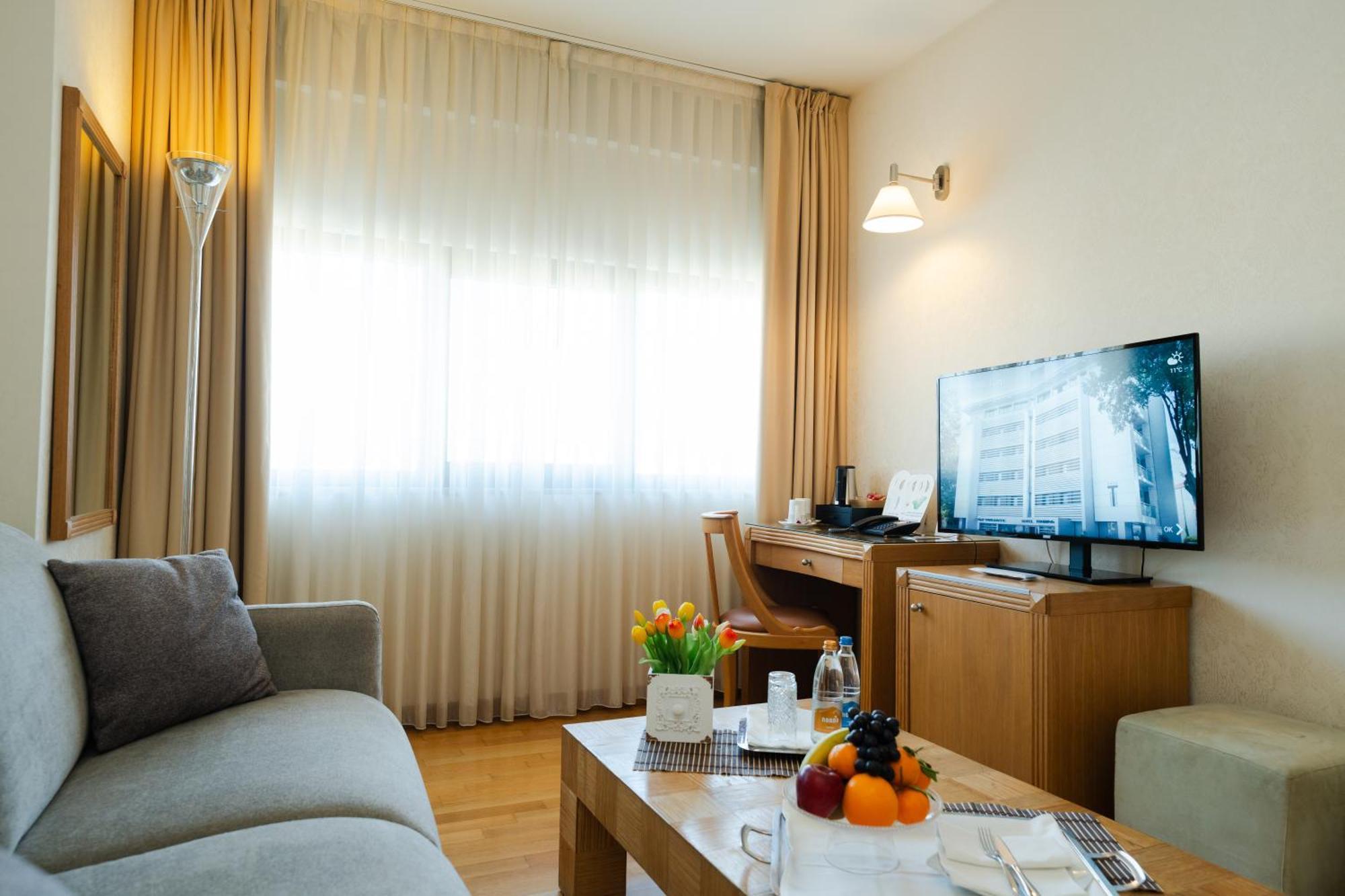 Hotel Touring Carpi Dış mekan fotoğraf